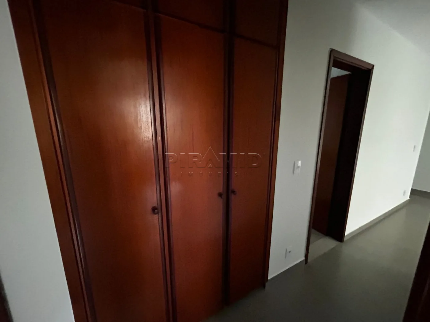 Alugar Apartamento / Padr&atilde;o em Ribeir&atilde;o Preto R$ 2.200,00 - Foto 6