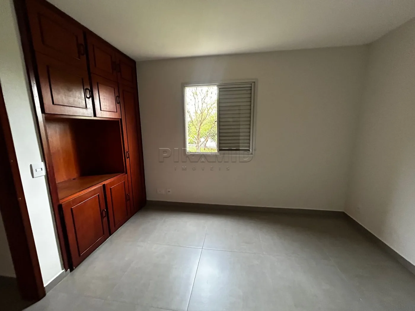 Alugar Apartamento / Padr&atilde;o em Ribeir&atilde;o Preto R$ 2.200,00 - Foto 12