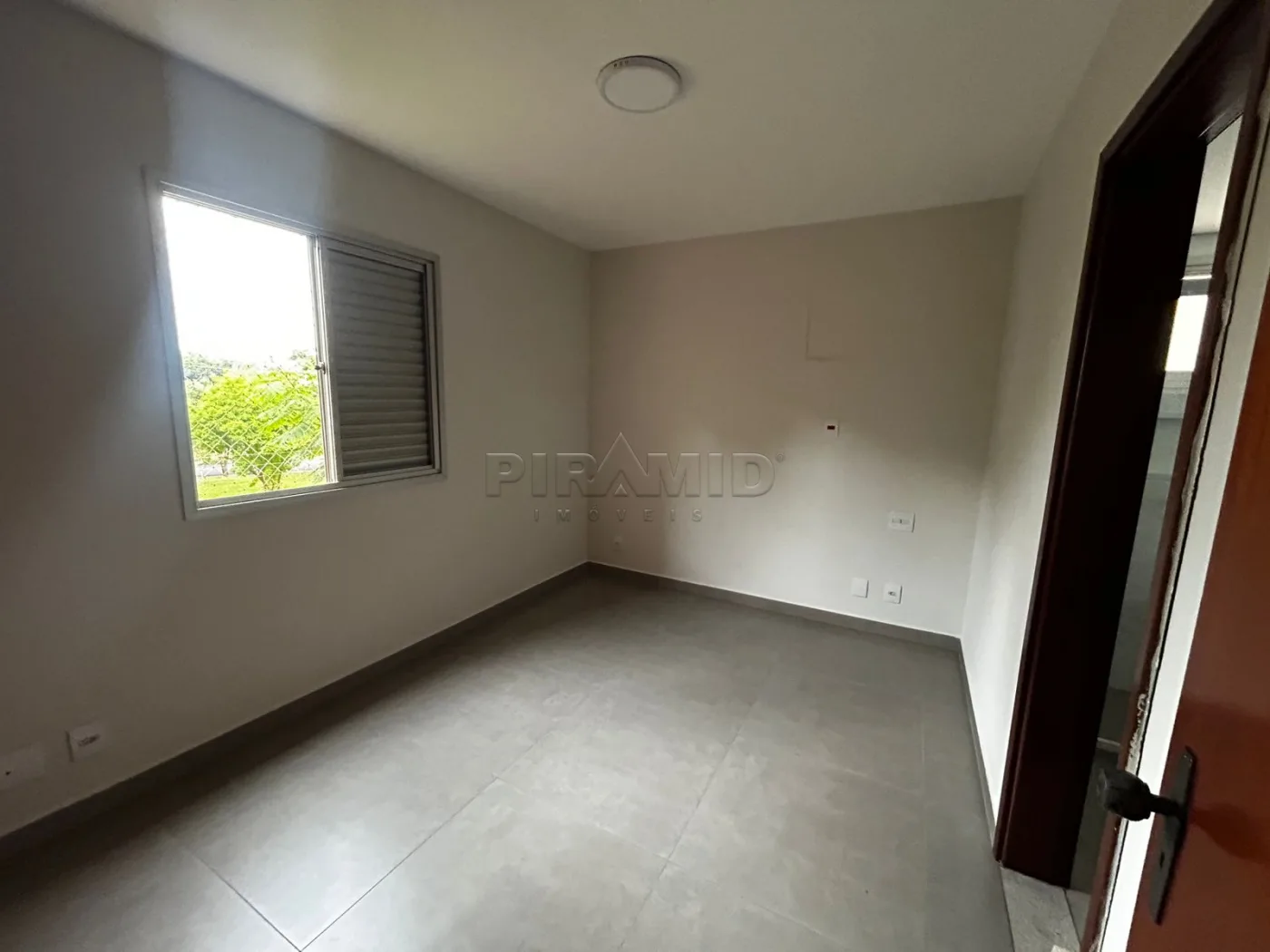 Alugar Apartamento / Padr&atilde;o em Ribeir&atilde;o Preto R$ 2.200,00 - Foto 13