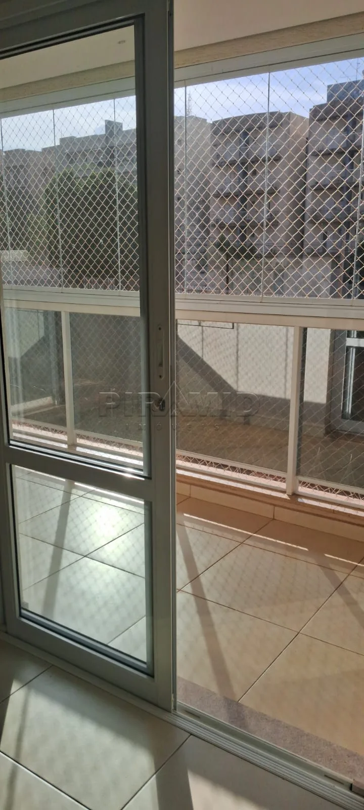 Alugar Apartamento / Padr&atilde;o em Ribeir&atilde;o Preto R$ 2.200,00 - Foto 14