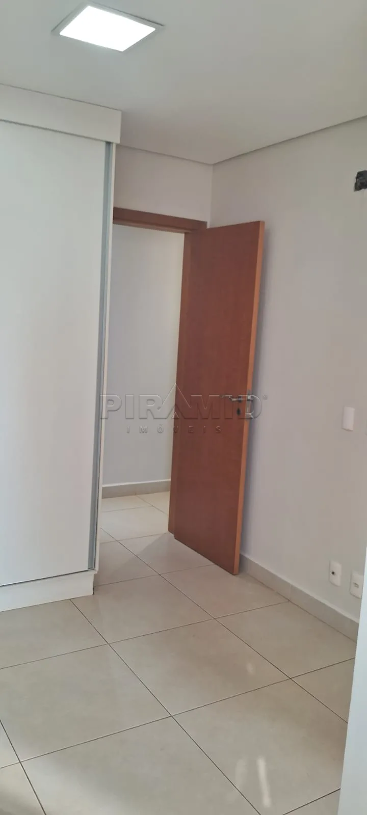 Alugar Apartamento / Padr&atilde;o em Ribeir&atilde;o Preto R$ 2.200,00 - Foto 12