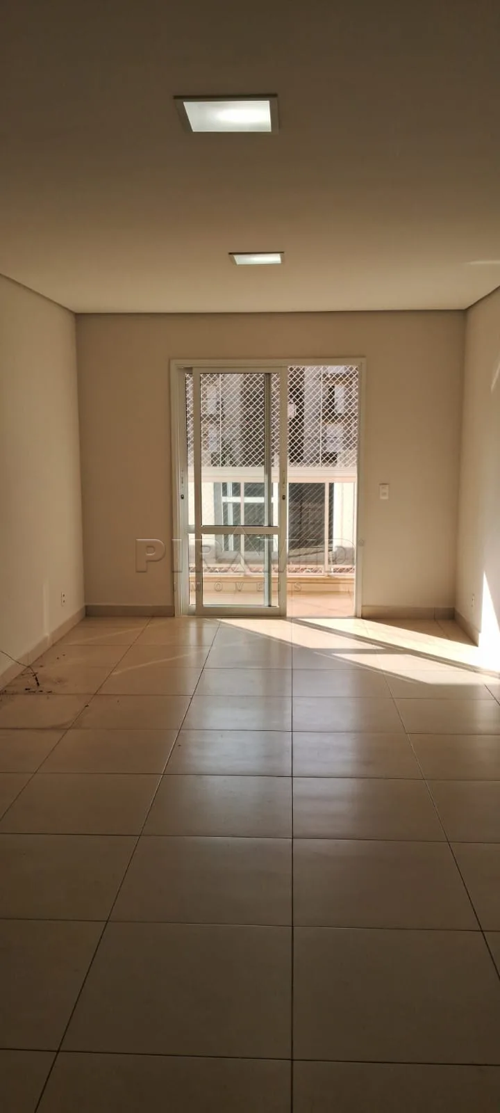 Alugar Apartamento / Padr&atilde;o em Ribeir&atilde;o Preto R$ 2.200,00 - Foto 1