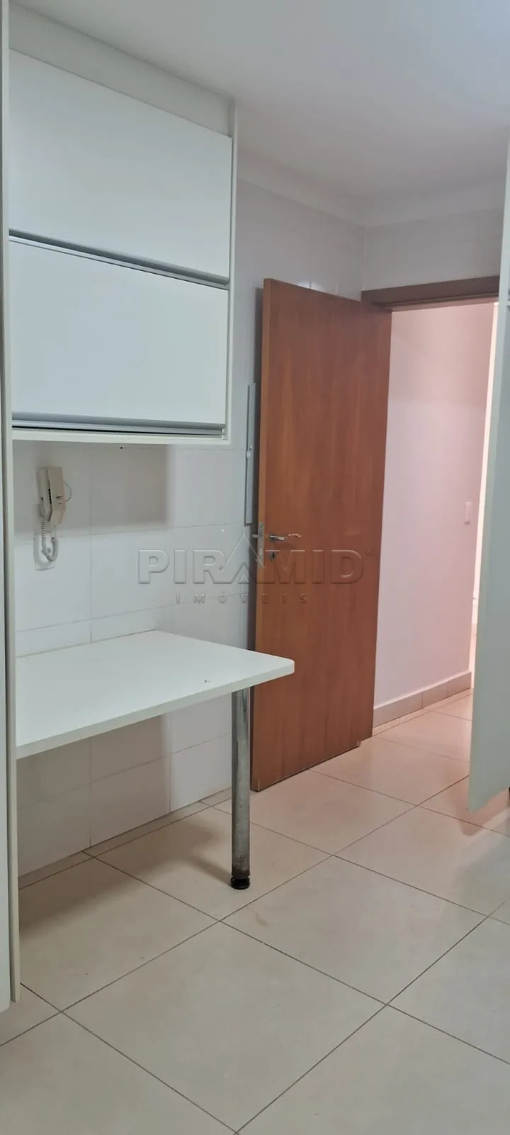 Alugar Apartamento / Padr&atilde;o em Ribeir&atilde;o Preto R$ 2.200,00 - Foto 31