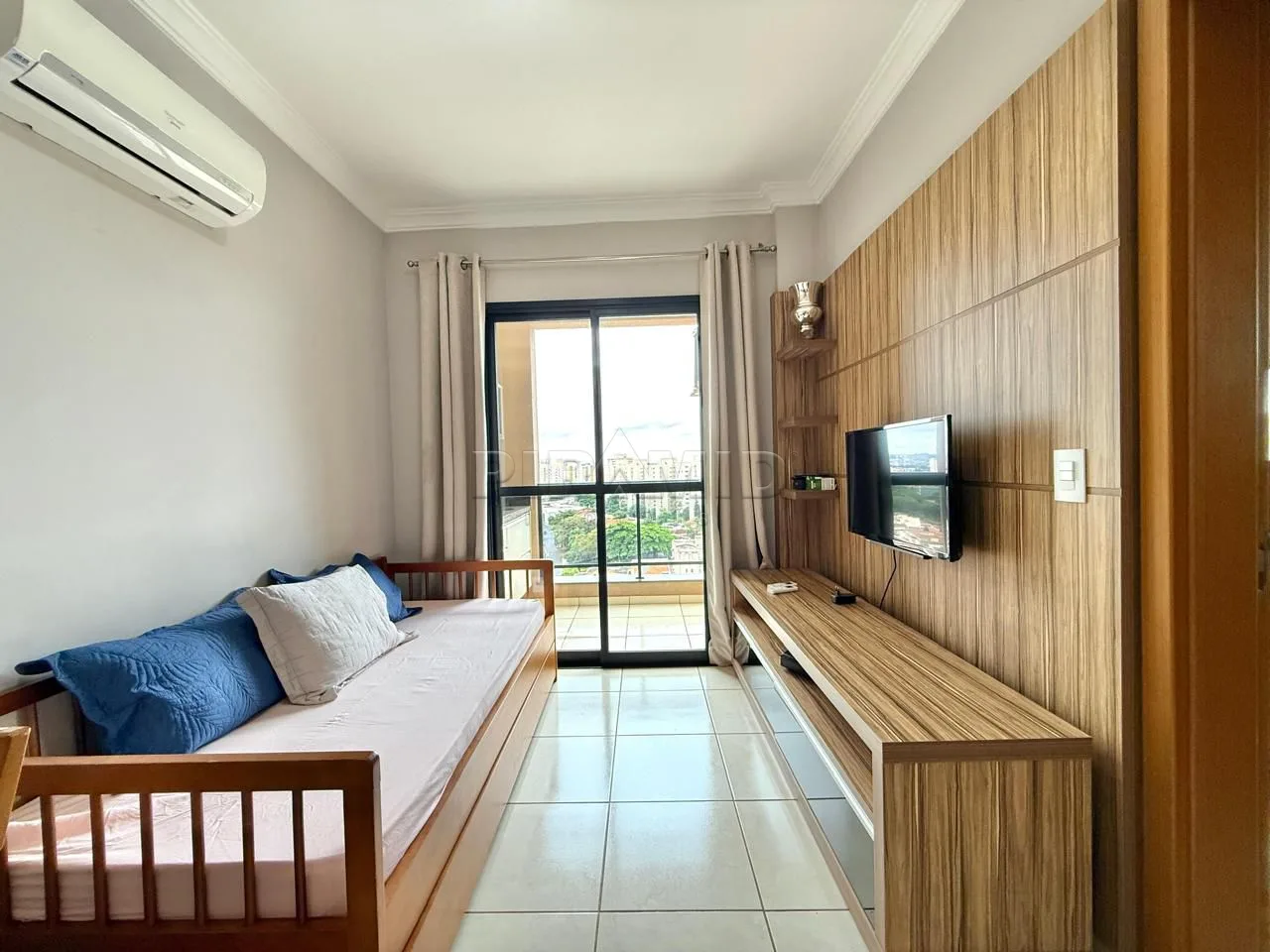 Alugar Apartamento / Padr&atilde;o em Ribeir&atilde;o Preto R$ 2.000,00 - Foto 1