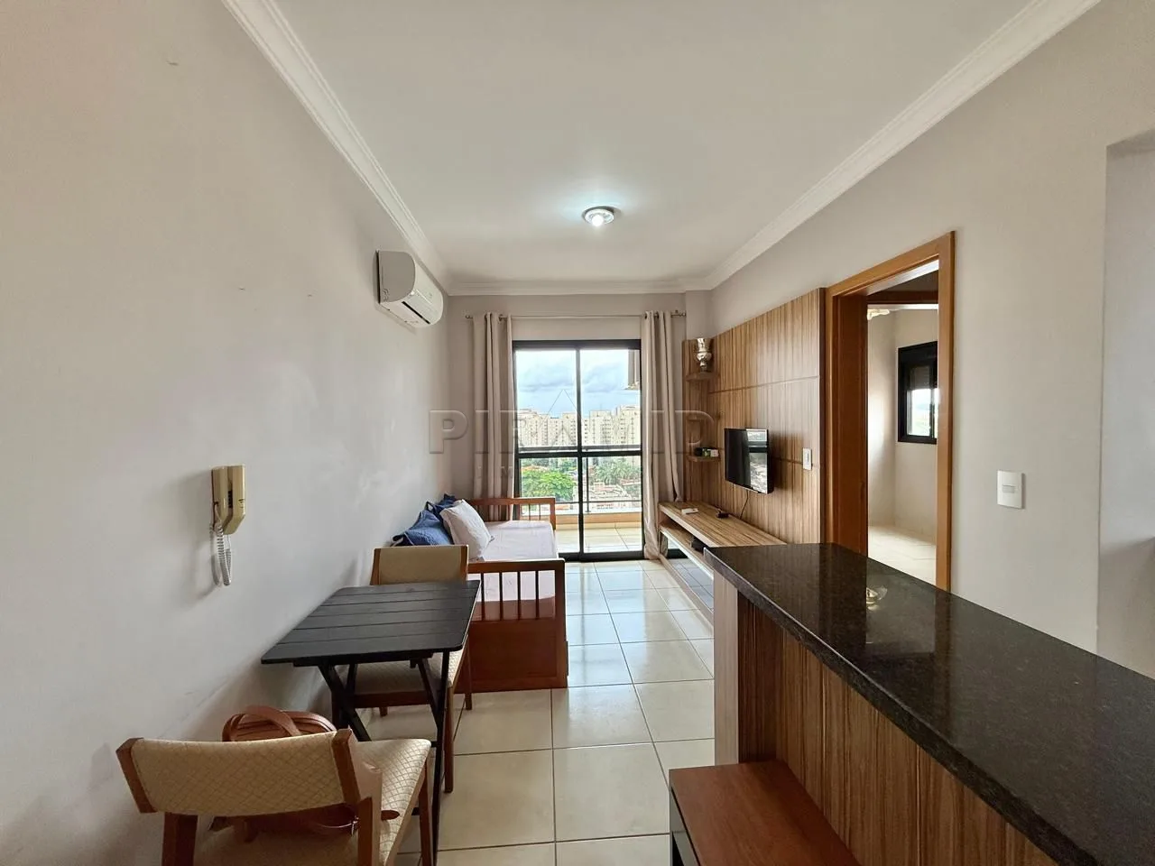 Alugar Apartamento / Padr&atilde;o em Ribeir&atilde;o Preto R$ 2.000,00 - Foto 2