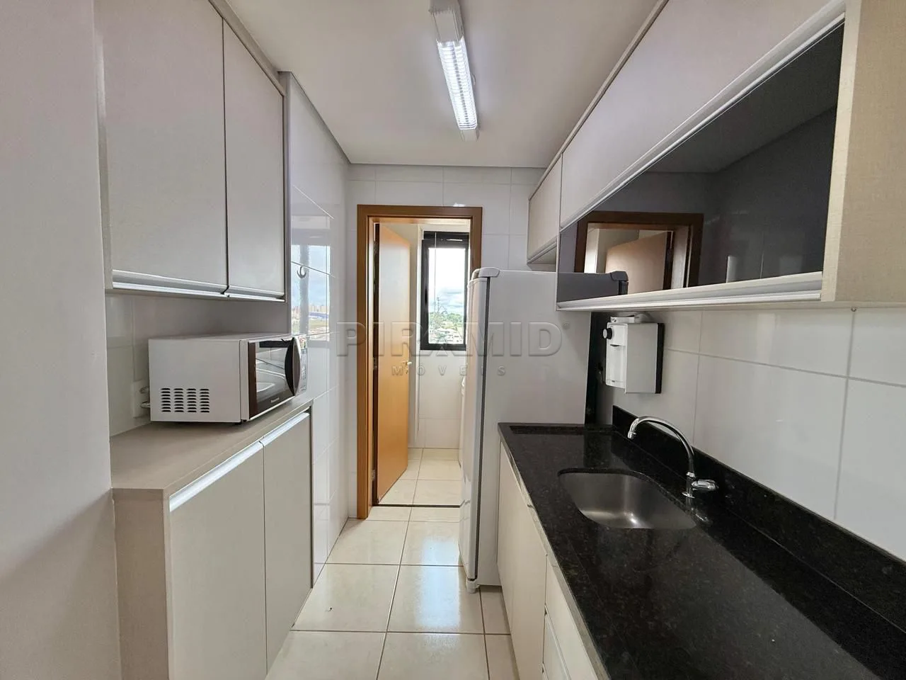 Alugar Apartamento / Padr&atilde;o em Ribeir&atilde;o Preto R$ 2.000,00 - Foto 8