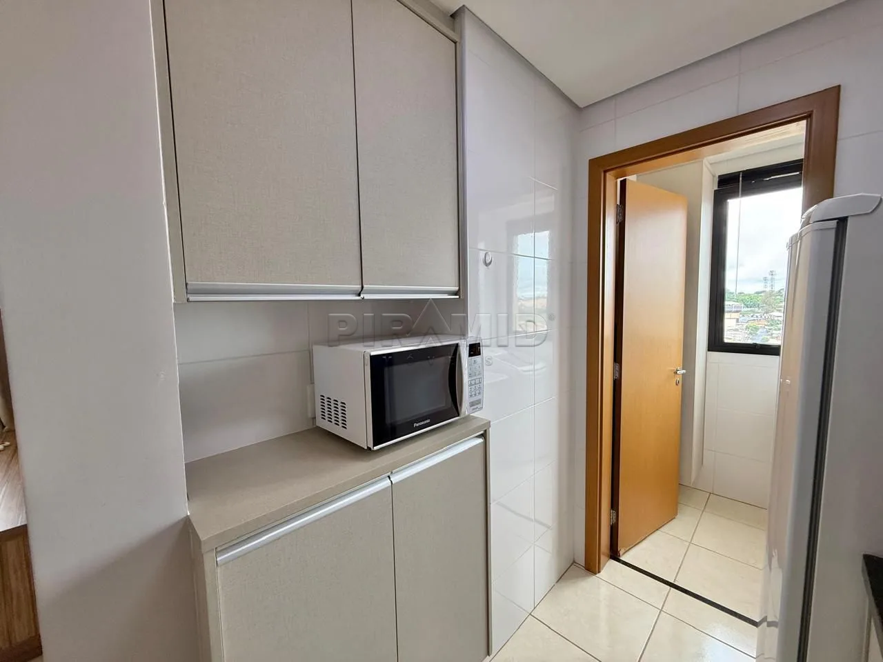 Alugar Apartamento / Padr&atilde;o em Ribeir&atilde;o Preto R$ 2.000,00 - Foto 10
