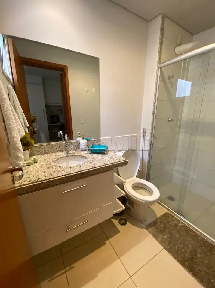 Alugar Apartamento / Padr&atilde;o em Ribeir&atilde;o Preto R$ 1.750,00 - Foto 7