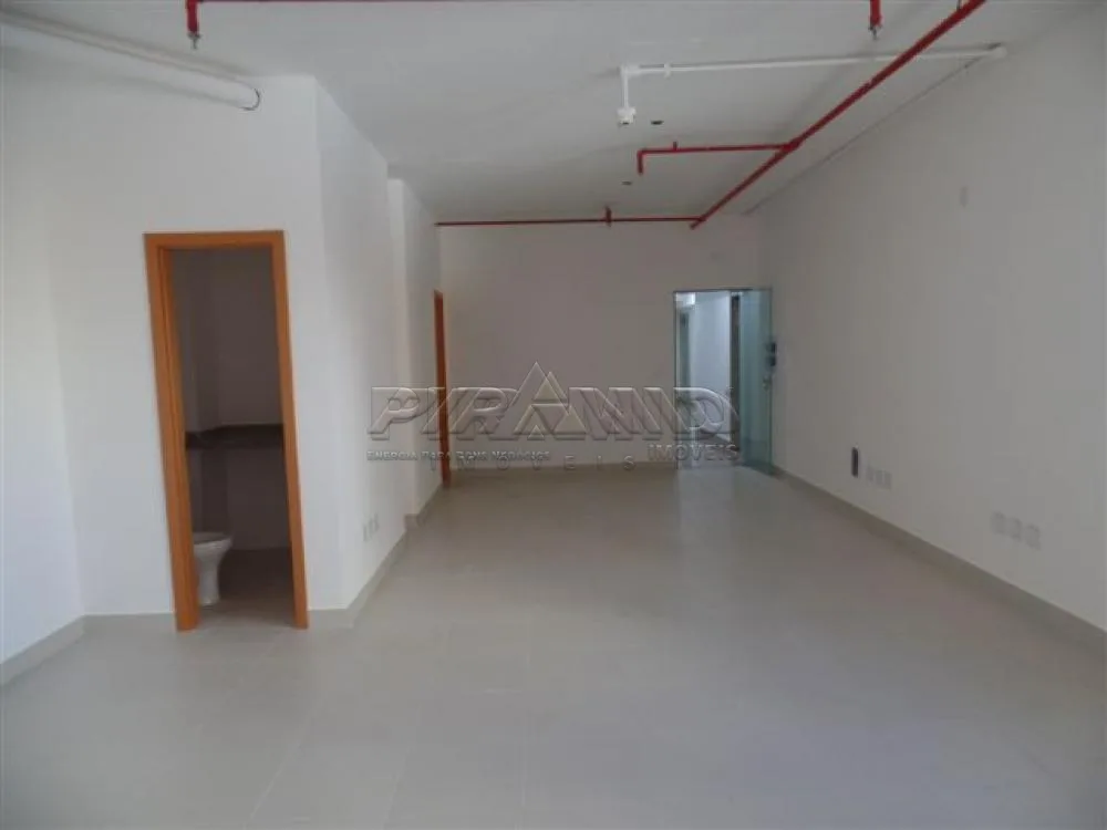 Alugar Comercial / Sala em Ribeir&atilde;o Preto R$ 1.650,00 - Foto 1
