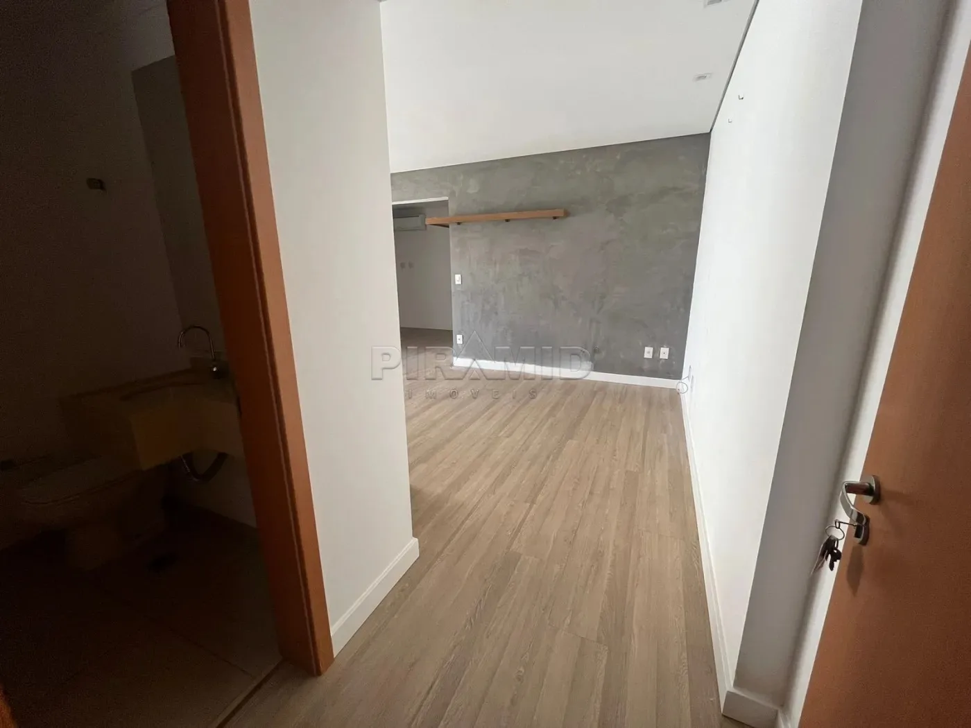 Alugar Apartamento / Padr&atilde;o em Ribeir&atilde;o Preto R$ 3.800,00 - Foto 3