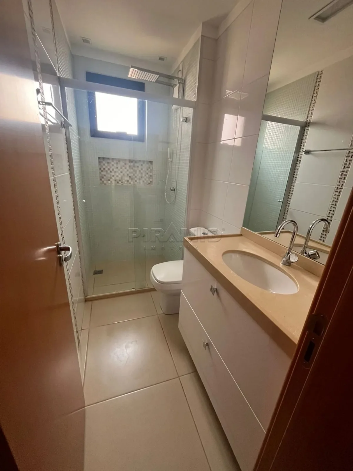 Alugar Apartamento / Padr&atilde;o em Ribeir&atilde;o Preto R$ 3.800,00 - Foto 7