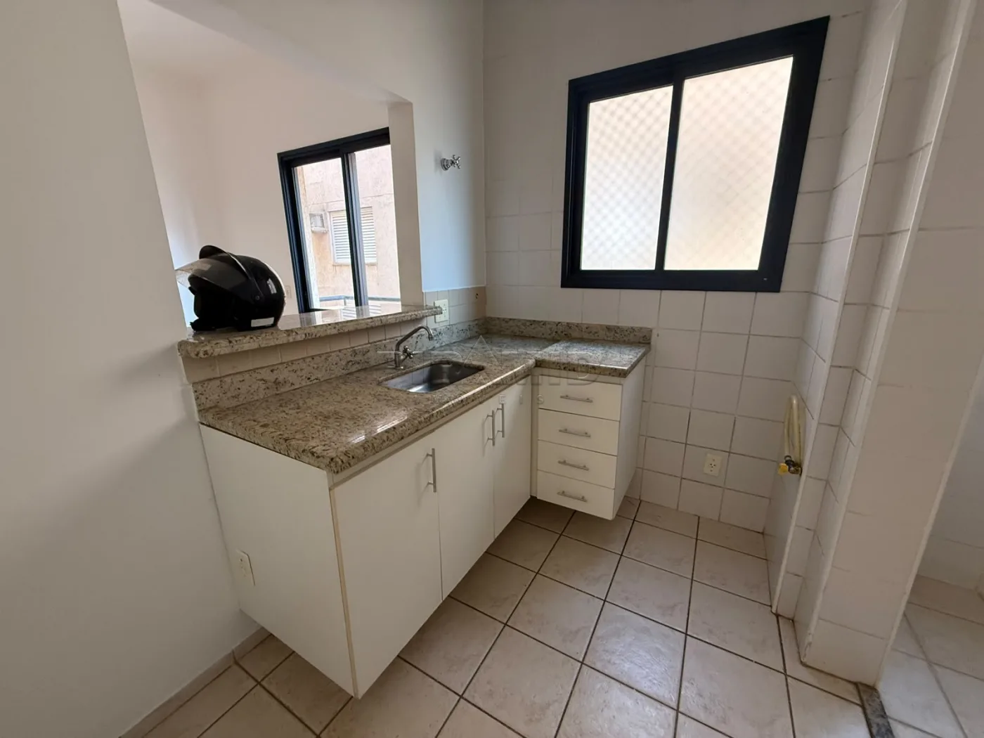 Alugar Apartamento / Padr&atilde;o em Ribeir&atilde;o Preto R$ 1.400,00 - Foto 4