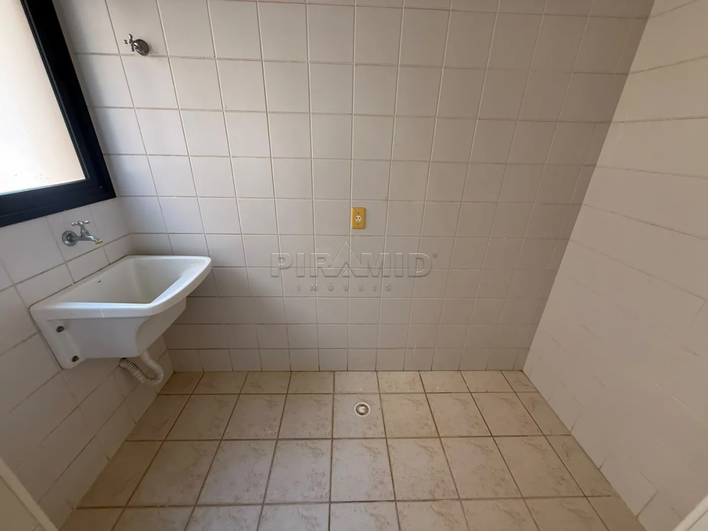 Alugar Apartamento / Padr&atilde;o em Ribeir&atilde;o Preto R$ 1.400,00 - Foto 7