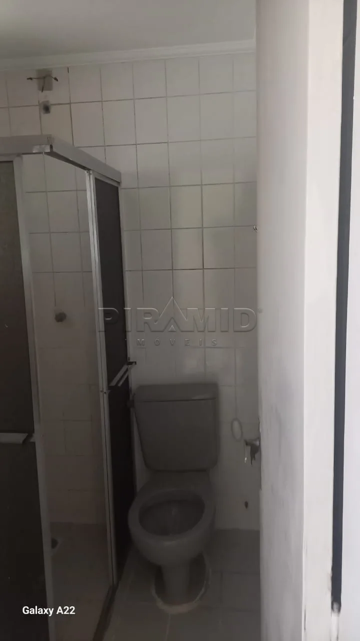 Alugar Apartamento / Padr&atilde;o em Ribeir&atilde;o Preto R$ 600,00 - Foto 14