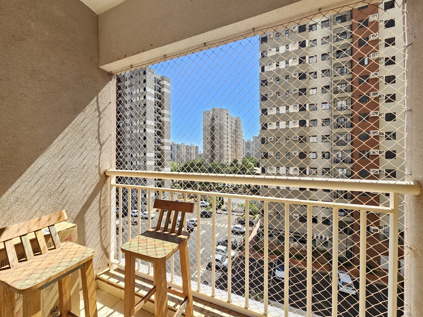 Alugar Apartamento / Padr&atilde;o em Ribeir&atilde;o Preto R$ 1.450,00 - Foto 3