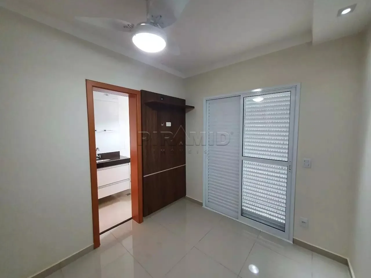 Alugar Apartamento / Padr&atilde;o em Ribeir&atilde;o Preto R$ 5.000,00 - Foto 5