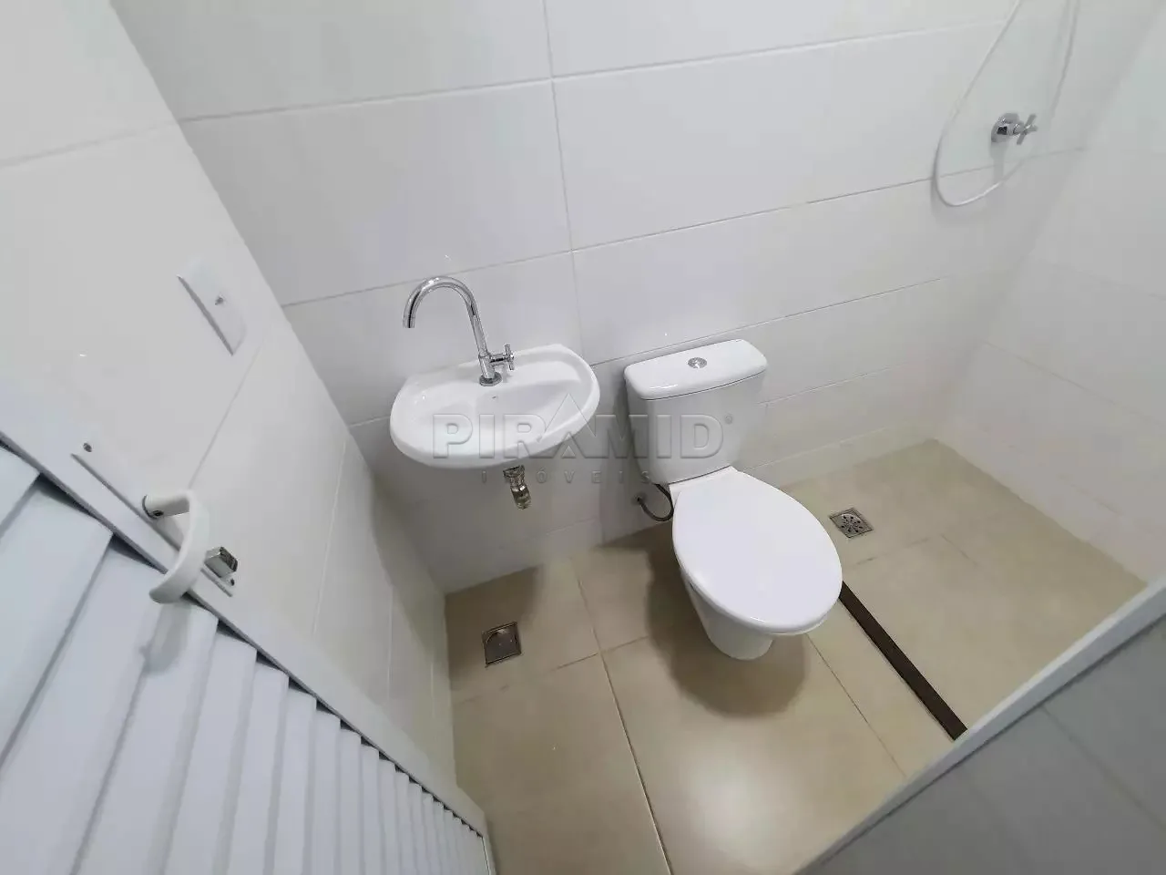 Alugar Apartamento / Padr&atilde;o em Ribeir&atilde;o Preto R$ 5.000,00 - Foto 16