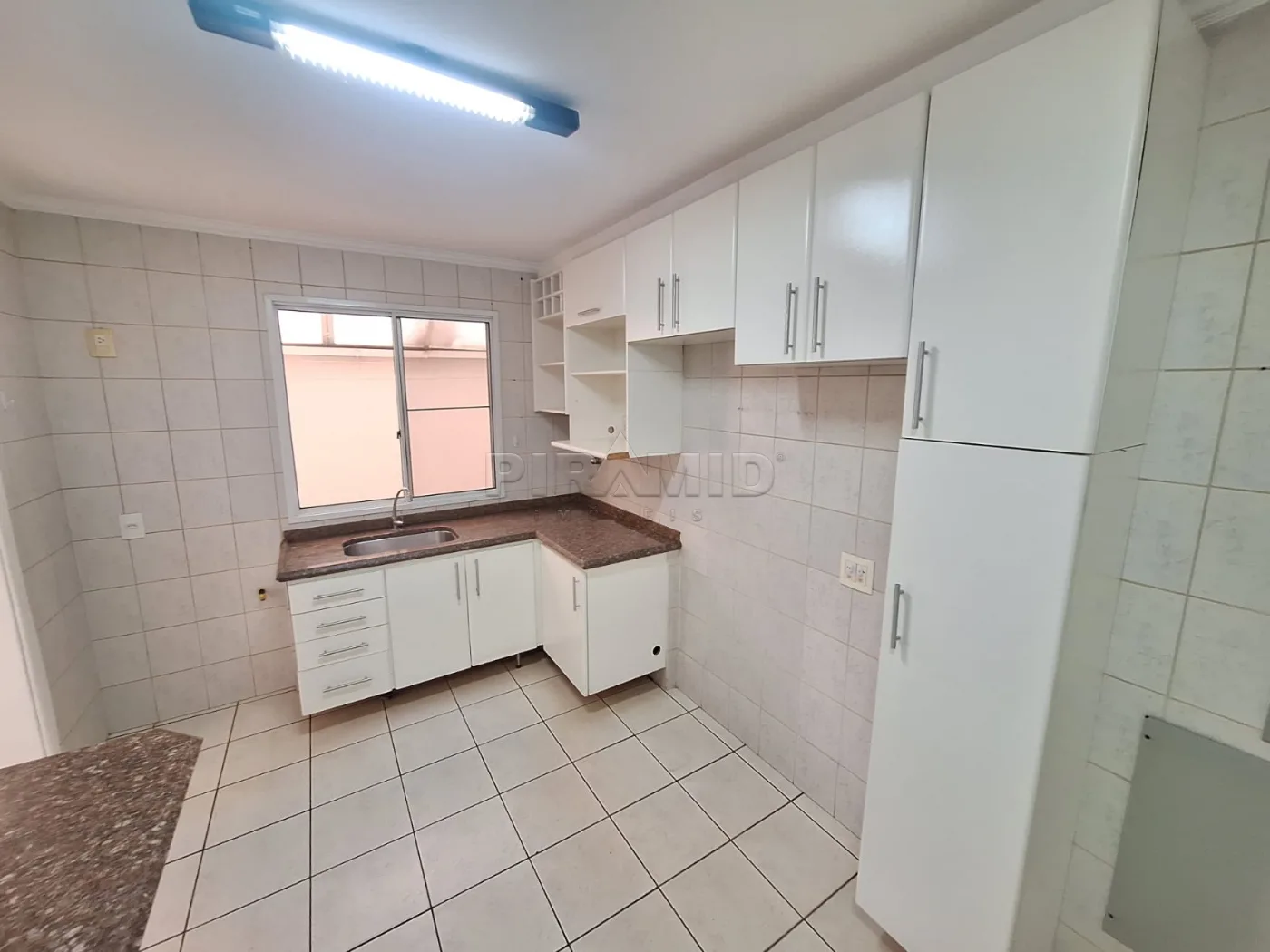 Alugar Casa / Condom&iacute;nio em Ribeir&atilde;o Preto R$ 4.800,00 - Foto 22