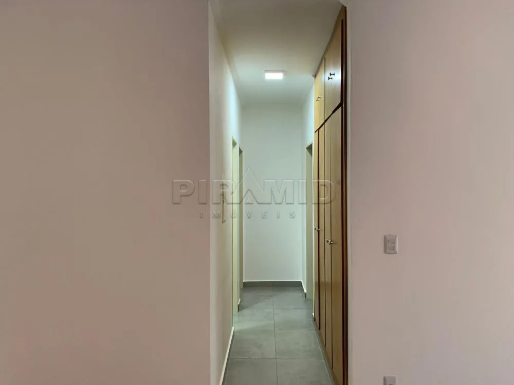 Alugar Apartamento / Padr&atilde;o em Ribeir&atilde;o Preto R$ 2.200,00 - Foto 5