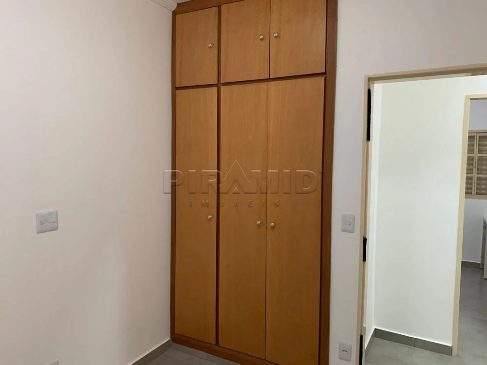 Alugar Apartamento / Padr&atilde;o em Ribeir&atilde;o Preto R$ 2.200,00 - Foto 14