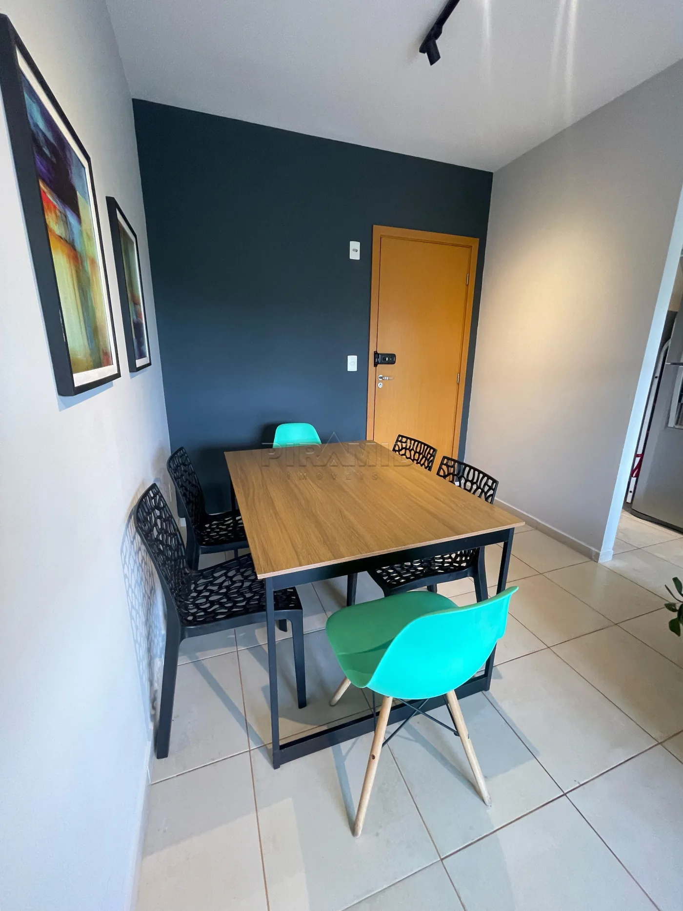 Alugar Apartamento / Padr&atilde;o em Ribeir&atilde;o Preto R$ 1.700,00 - Foto 3