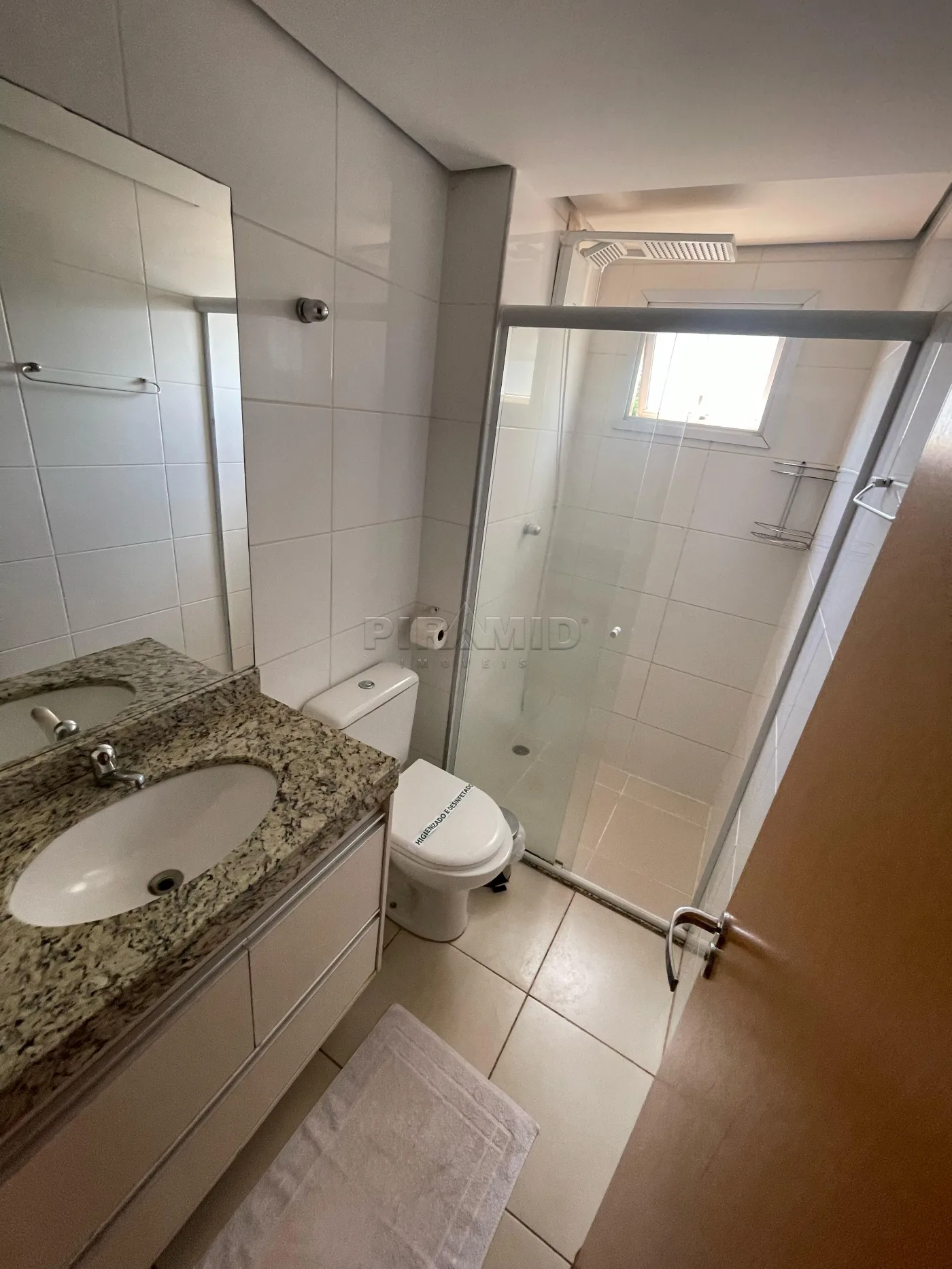 Alugar Apartamento / Padr&atilde;o em Ribeir&atilde;o Preto R$ 1.700,00 - Foto 10