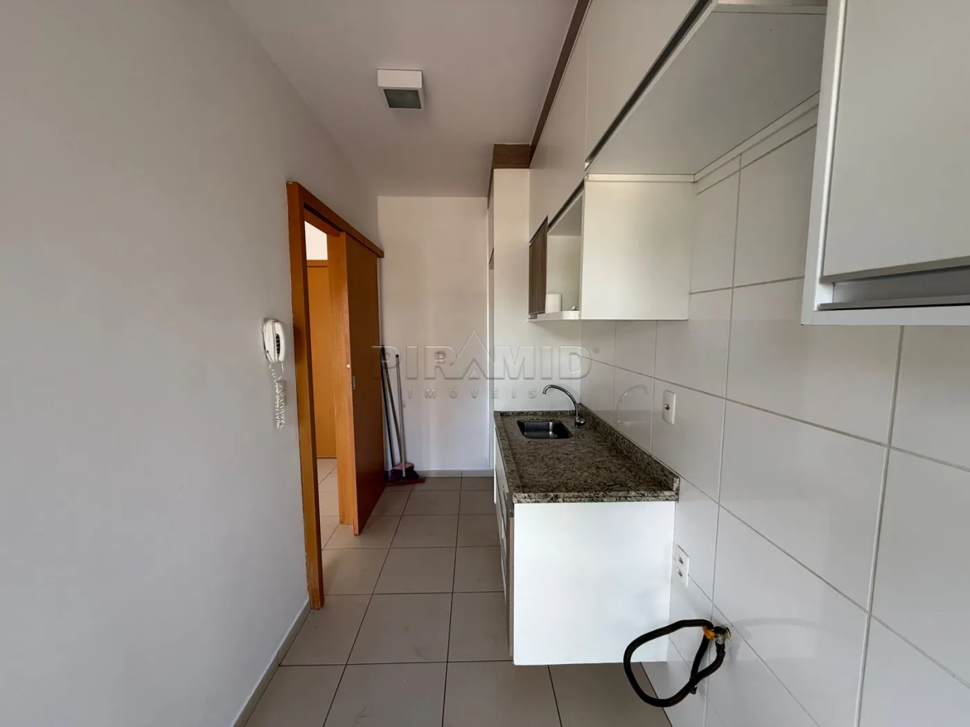 Alugar Apartamento / Padr&atilde;o em Ribeir&atilde;o Preto R$ 2.500,00 - Foto 6