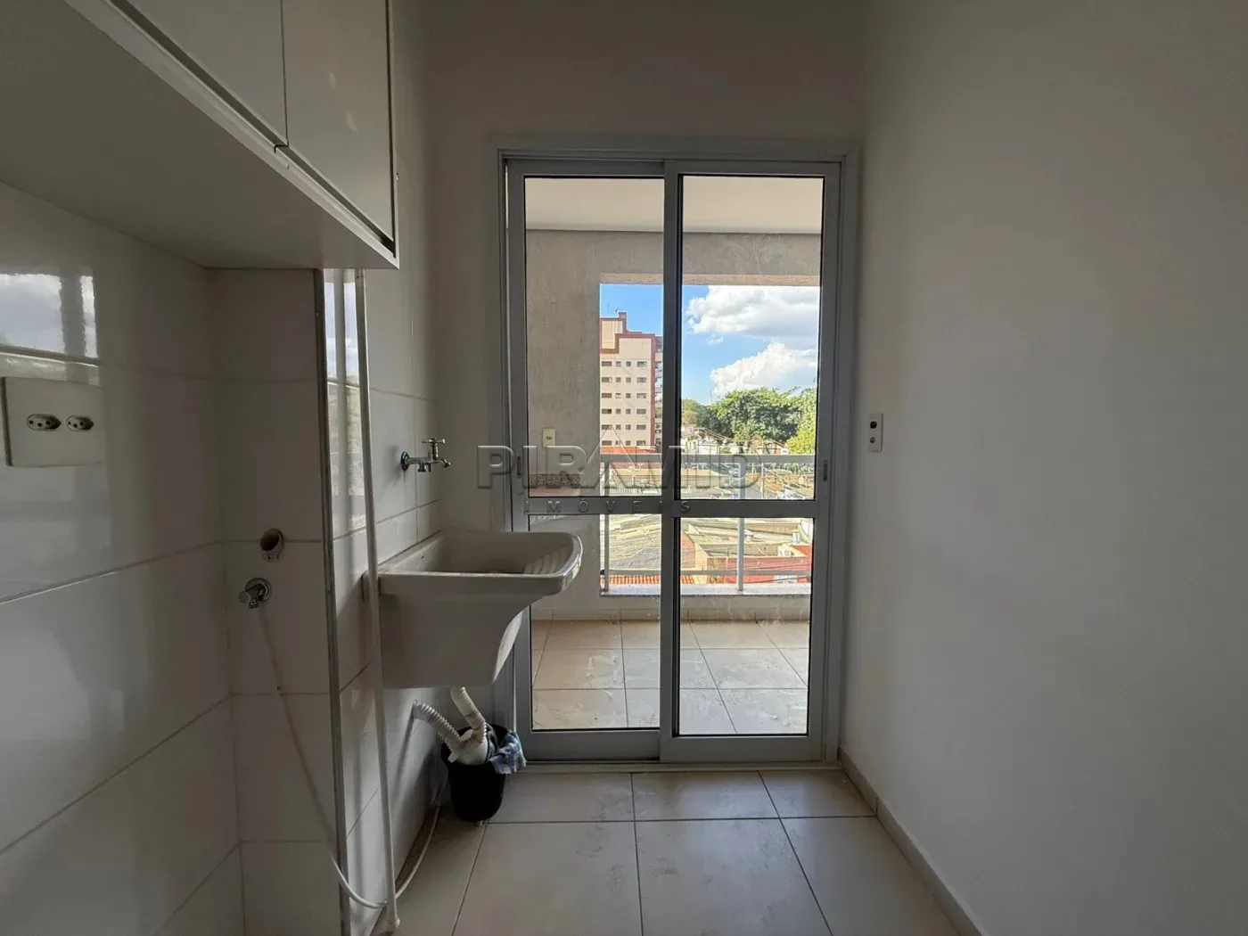 Alugar Apartamento / Padr&atilde;o em Ribeir&atilde;o Preto R$ 2.500,00 - Foto 14