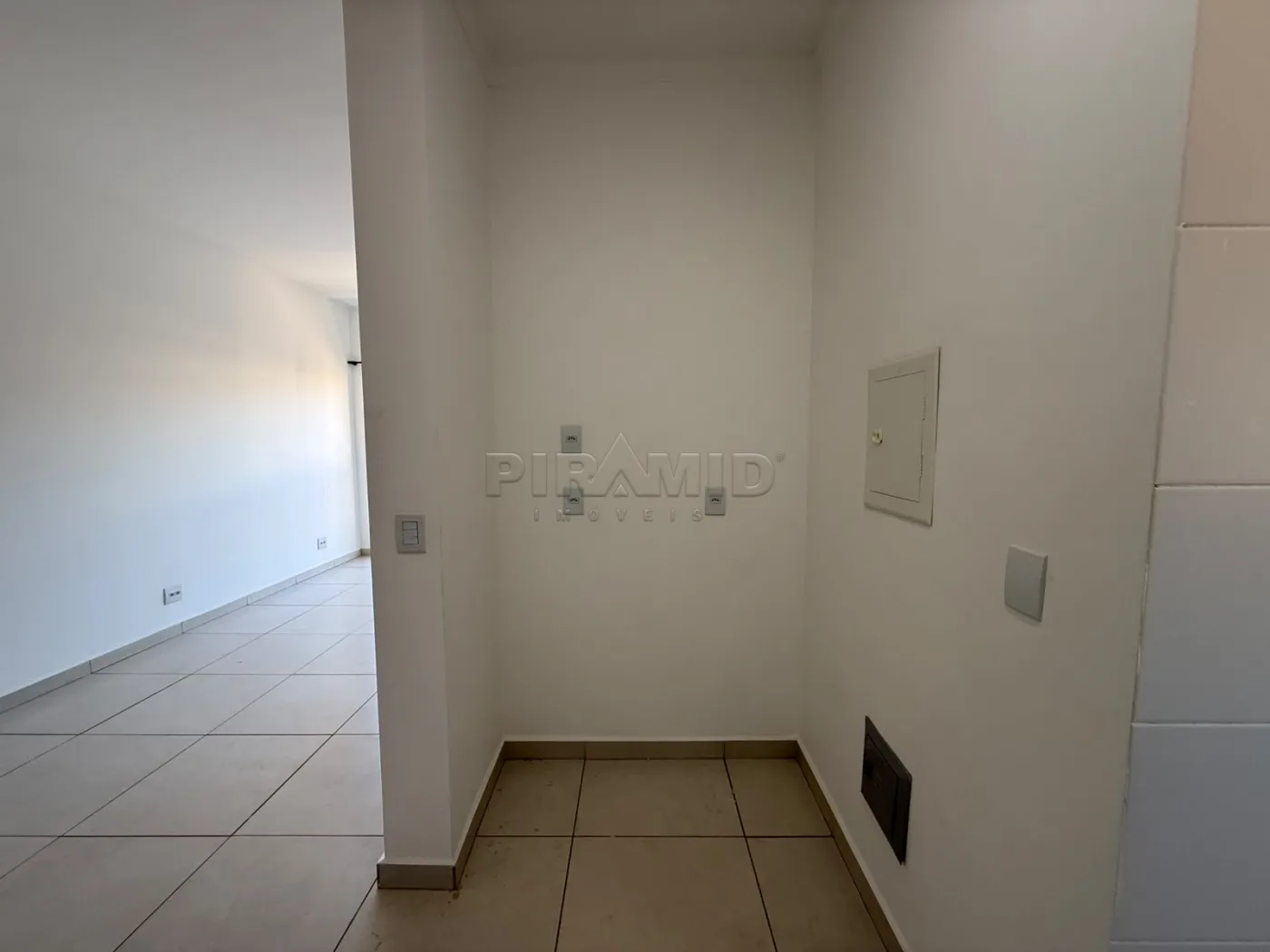 Alugar Apartamento / Padr&atilde;o em Ribeir&atilde;o Preto R$ 2.100,00 - Foto 5