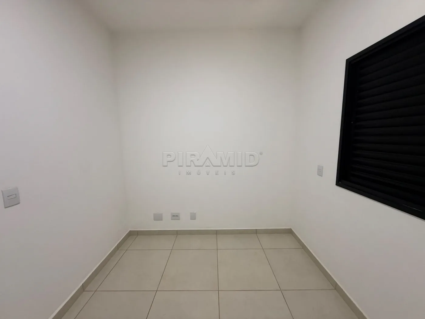 Alugar Apartamento / Padr&atilde;o em Ribeir&atilde;o Preto R$ 2.100,00 - Foto 14