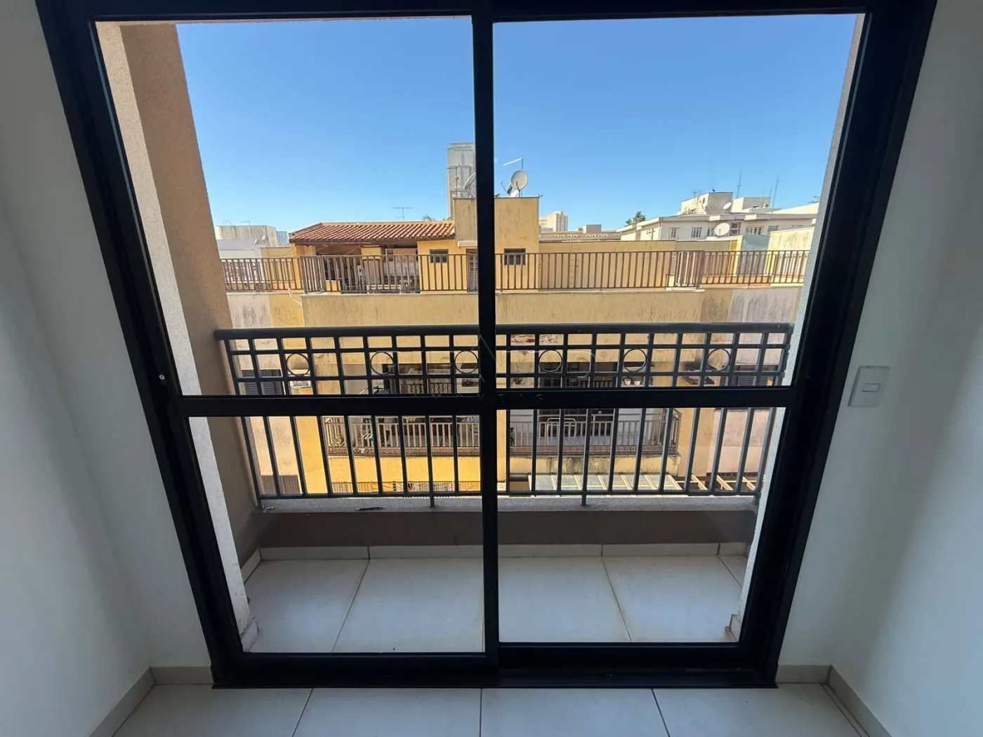 Alugar Apartamento / Padr&atilde;o em Ribeir&atilde;o Preto R$ 2.100,00 - Foto 15