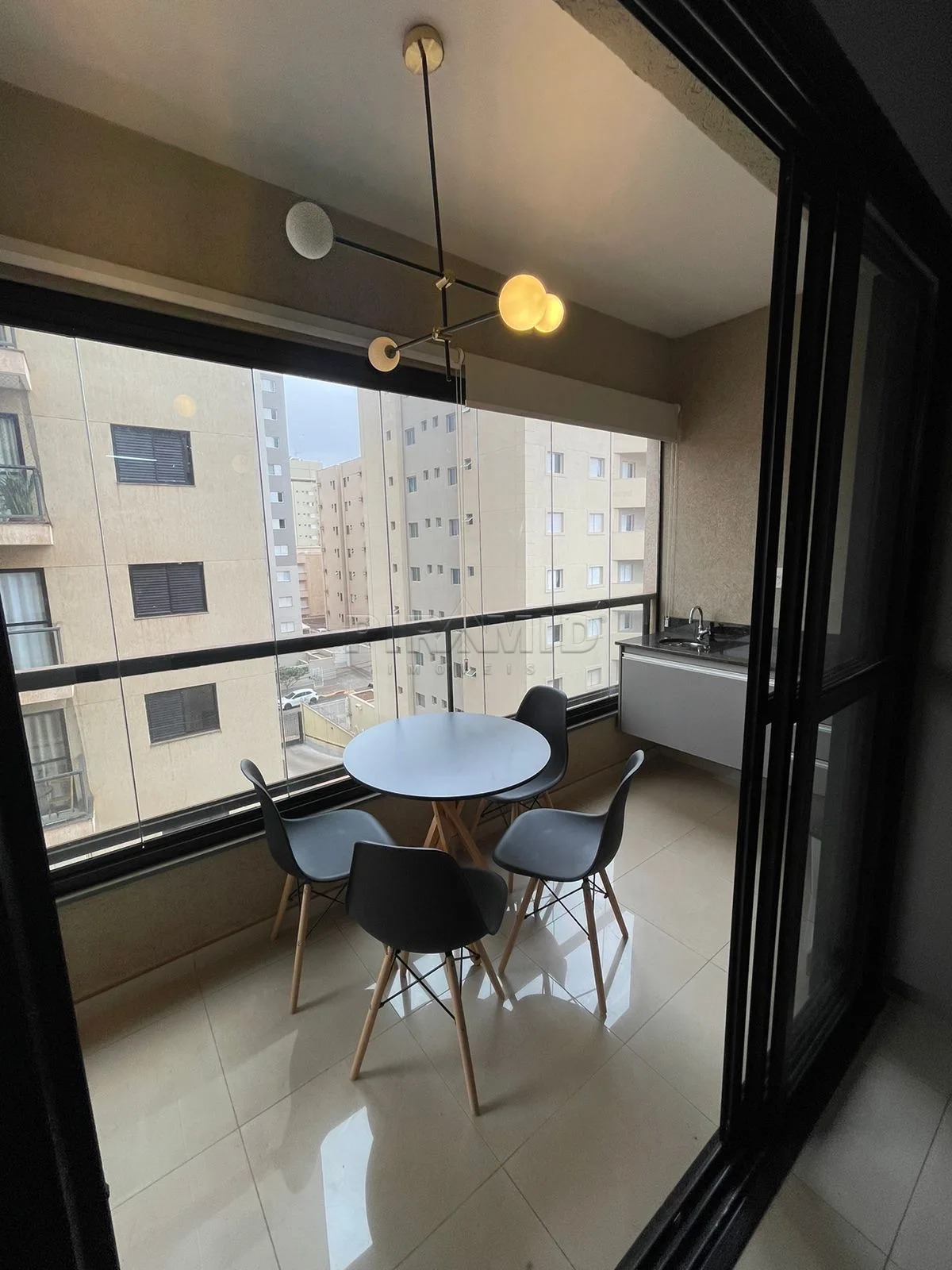 Alugar Apartamento / Kitchnet em Ribeir&atilde;o Preto R$ 1.800,00 - Foto 7