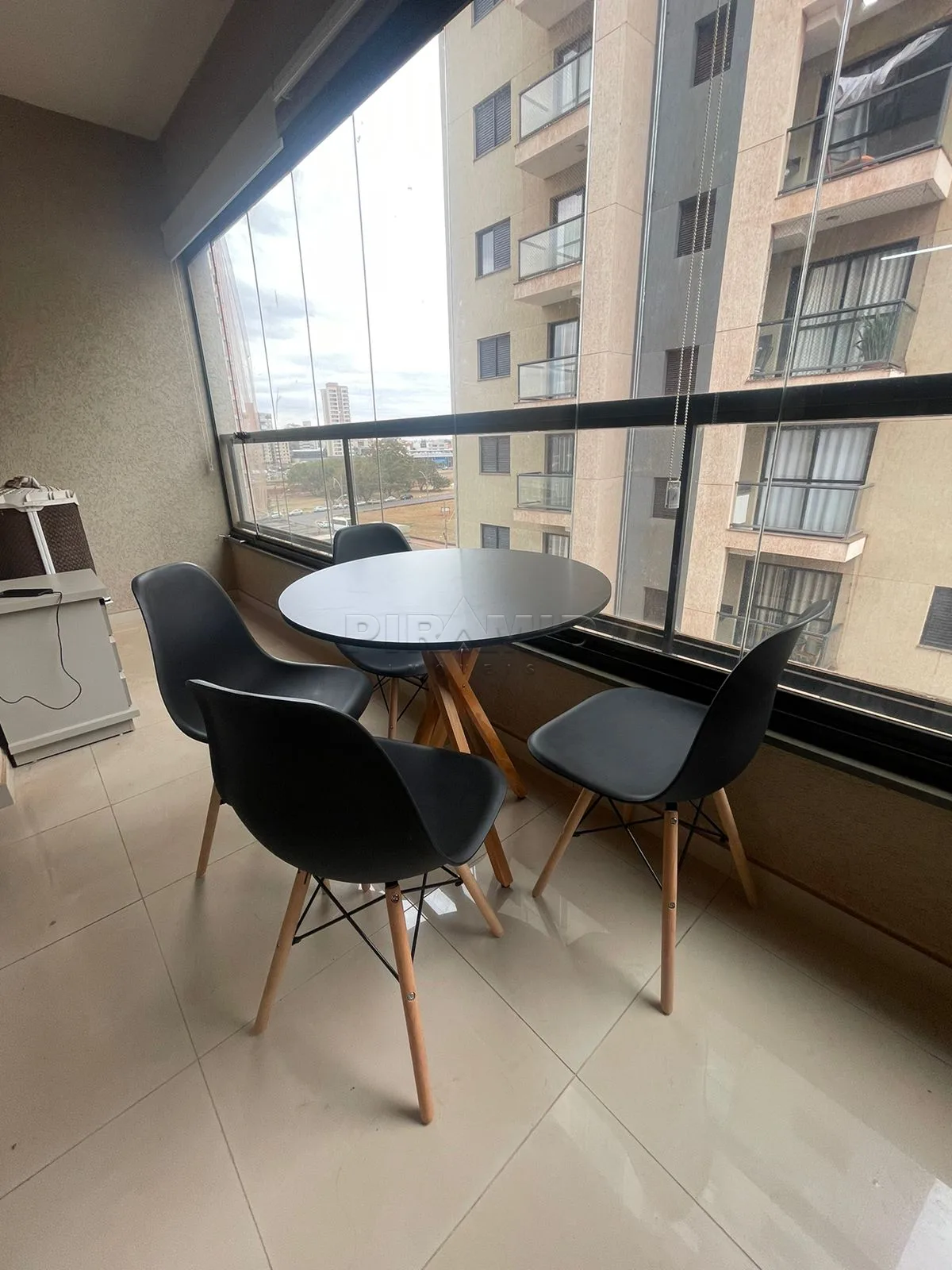 Alugar Apartamento / Kitchnet em Ribeir&atilde;o Preto R$ 1.800,00 - Foto 8