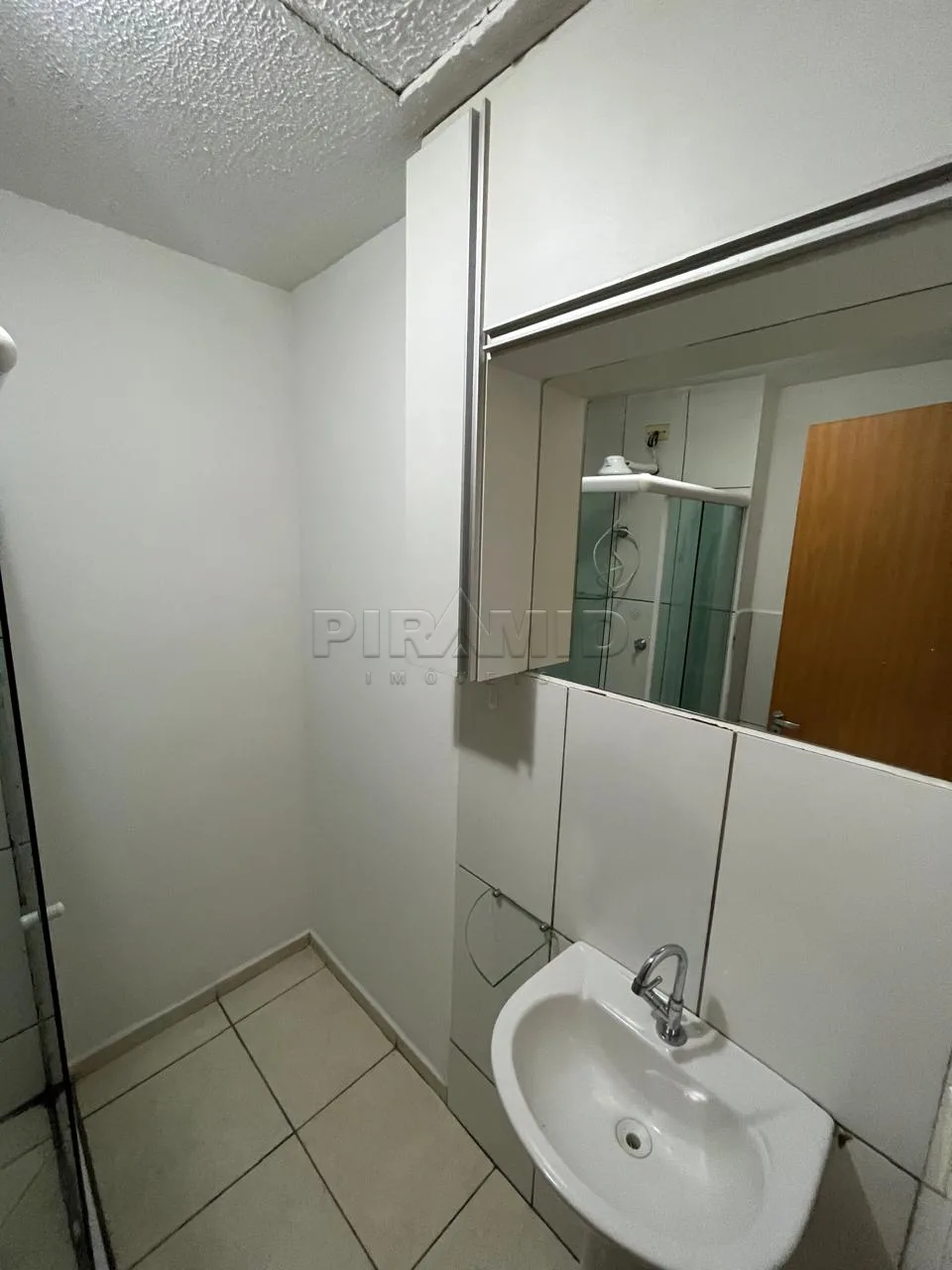 Alugar Apartamento / Padr&atilde;o em Ribeir&atilde;o Preto R$ 1.650,00 - Foto 10