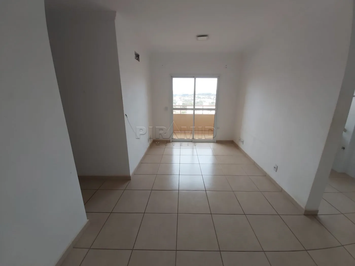 Alugar Apartamento / Padr&atilde;o em Ribeir&atilde;o Preto R$ 1.200,00 - Foto 1