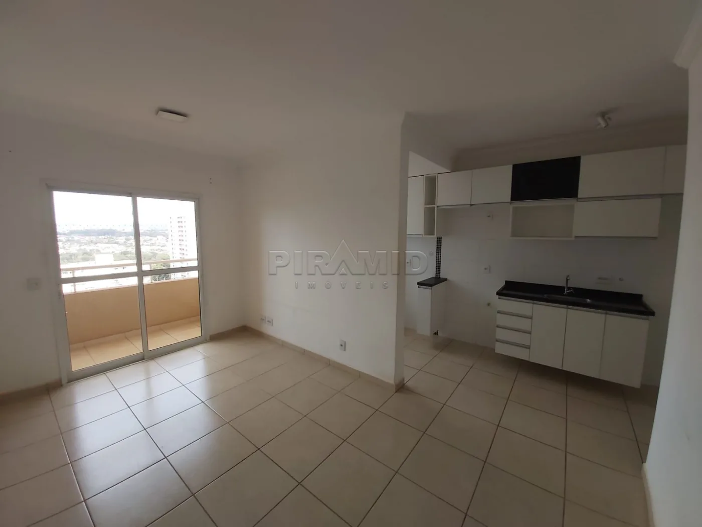 Alugar Apartamento / Padr&atilde;o em Ribeir&atilde;o Preto R$ 1.200,00 - Foto 2