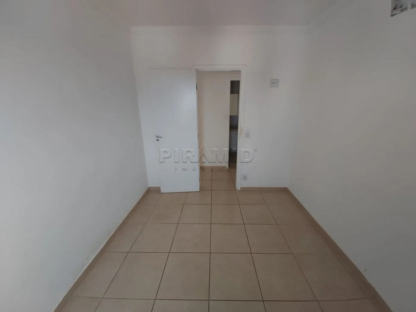 Alugar Apartamento / Padr&atilde;o em Ribeir&atilde;o Preto R$ 1.200,00 - Foto 7