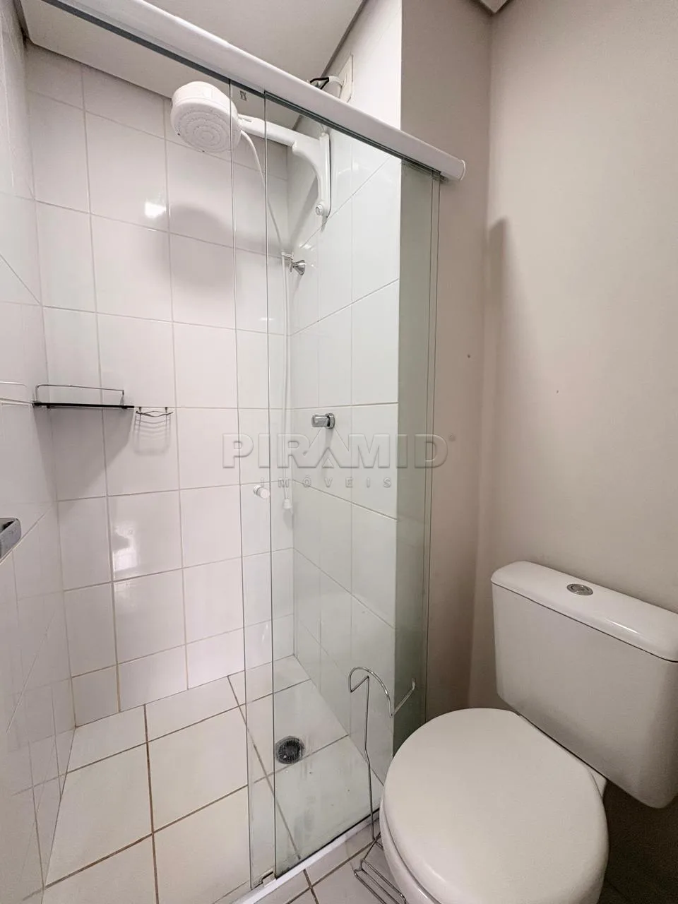 Alugar Apartamento / Padr&atilde;o em Ribeir&atilde;o Preto R$ 1.600,00 - Foto 6