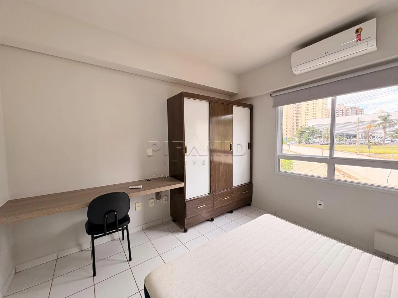 Alugar Apartamento / Padr&atilde;o em Ribeir&atilde;o Preto R$ 1.600,00 - Foto 10