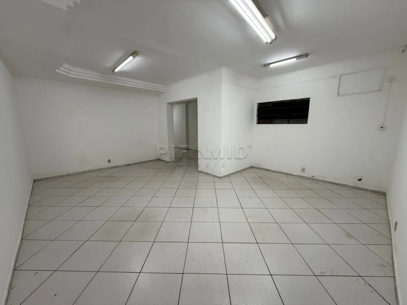 Alugar Comercial / Casa em Ribeir&atilde;o Preto R$ 6.500,00 - Foto 8