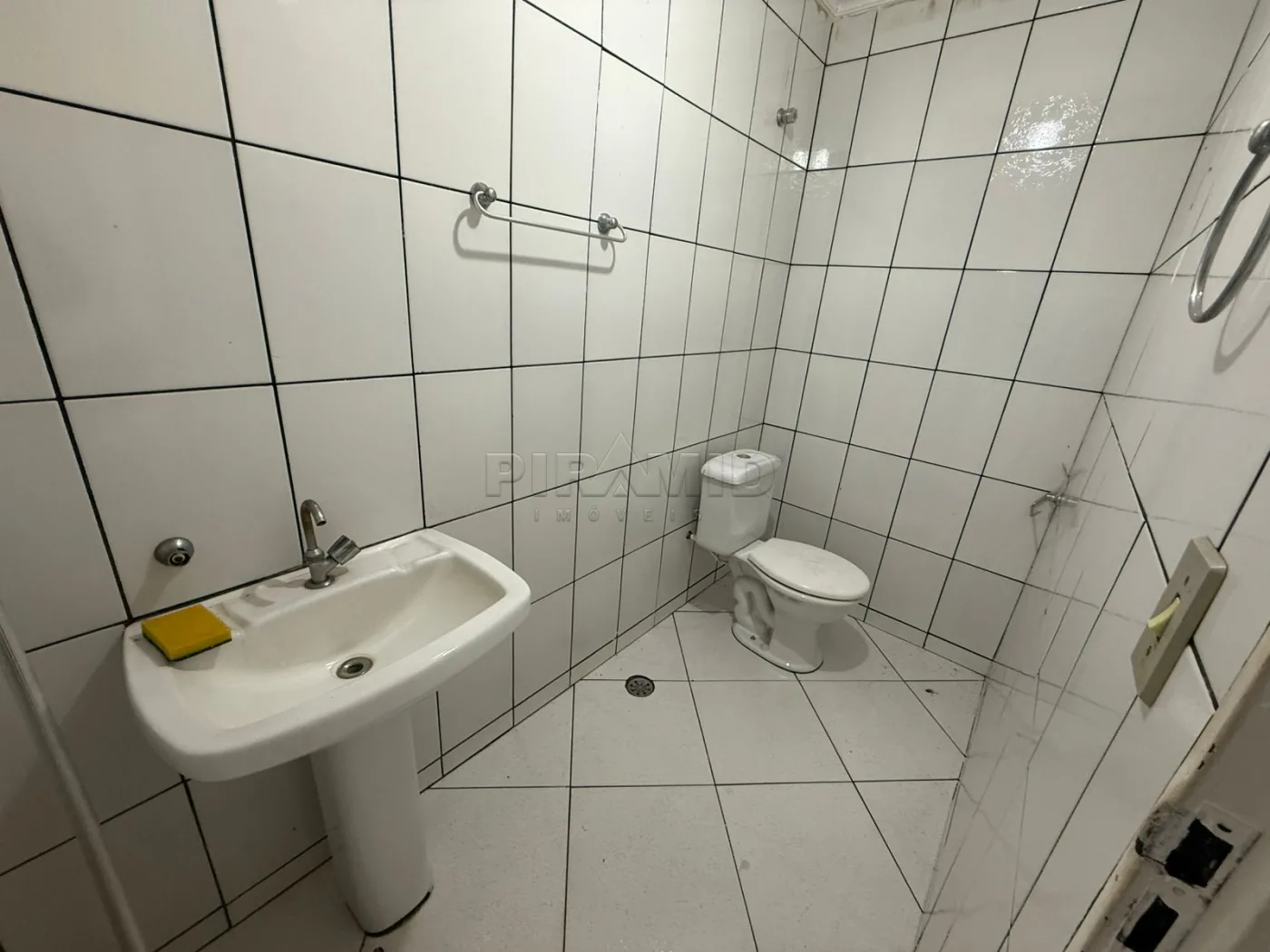 Alugar Comercial / Casa em Ribeir&atilde;o Preto R$ 6.500,00 - Foto 12