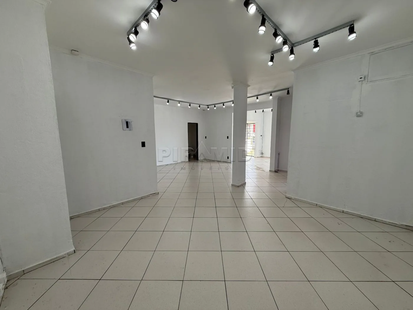 Alugar Comercial / Casa em Ribeir&atilde;o Preto R$ 6.500,00 - Foto 19