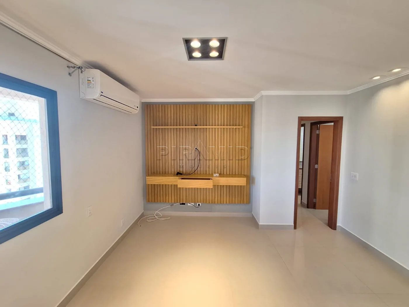 Alugar Apartamento / Padr&atilde;o em Ribeir&atilde;o Preto R$ 3.300,00 - Foto 2