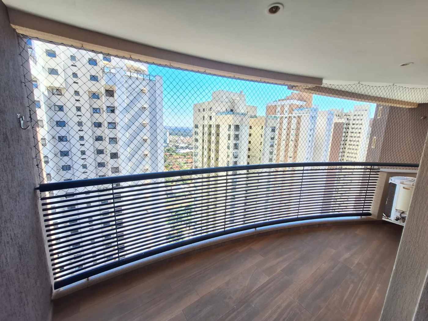 Alugar Apartamento / Padr&atilde;o em Ribeir&atilde;o Preto R$ 3.300,00 - Foto 7
