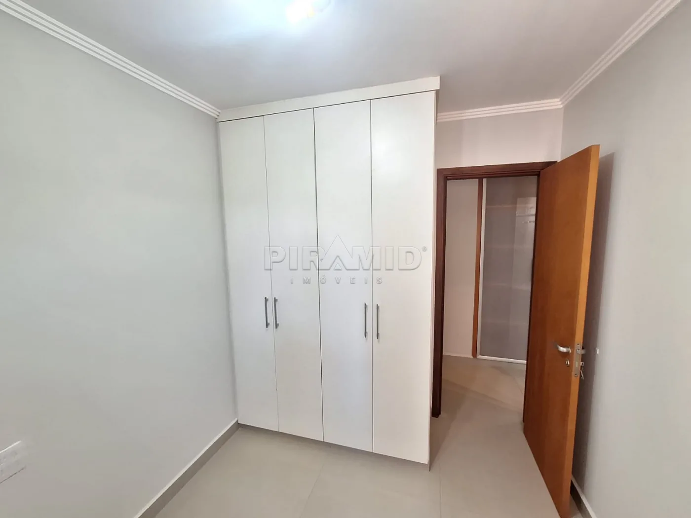 Alugar Apartamento / Padr&atilde;o em Ribeir&atilde;o Preto R$ 3.300,00 - Foto 10