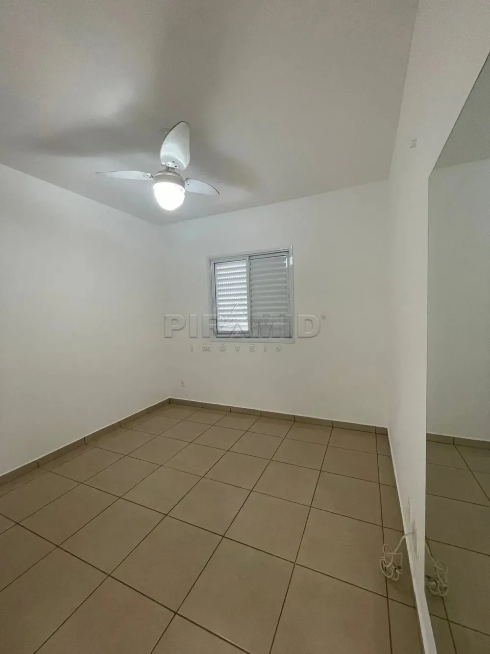 Alugar Apartamento / Padr&atilde;o em Ribeir&atilde;o Preto R$ 2.000,00 - Foto 13