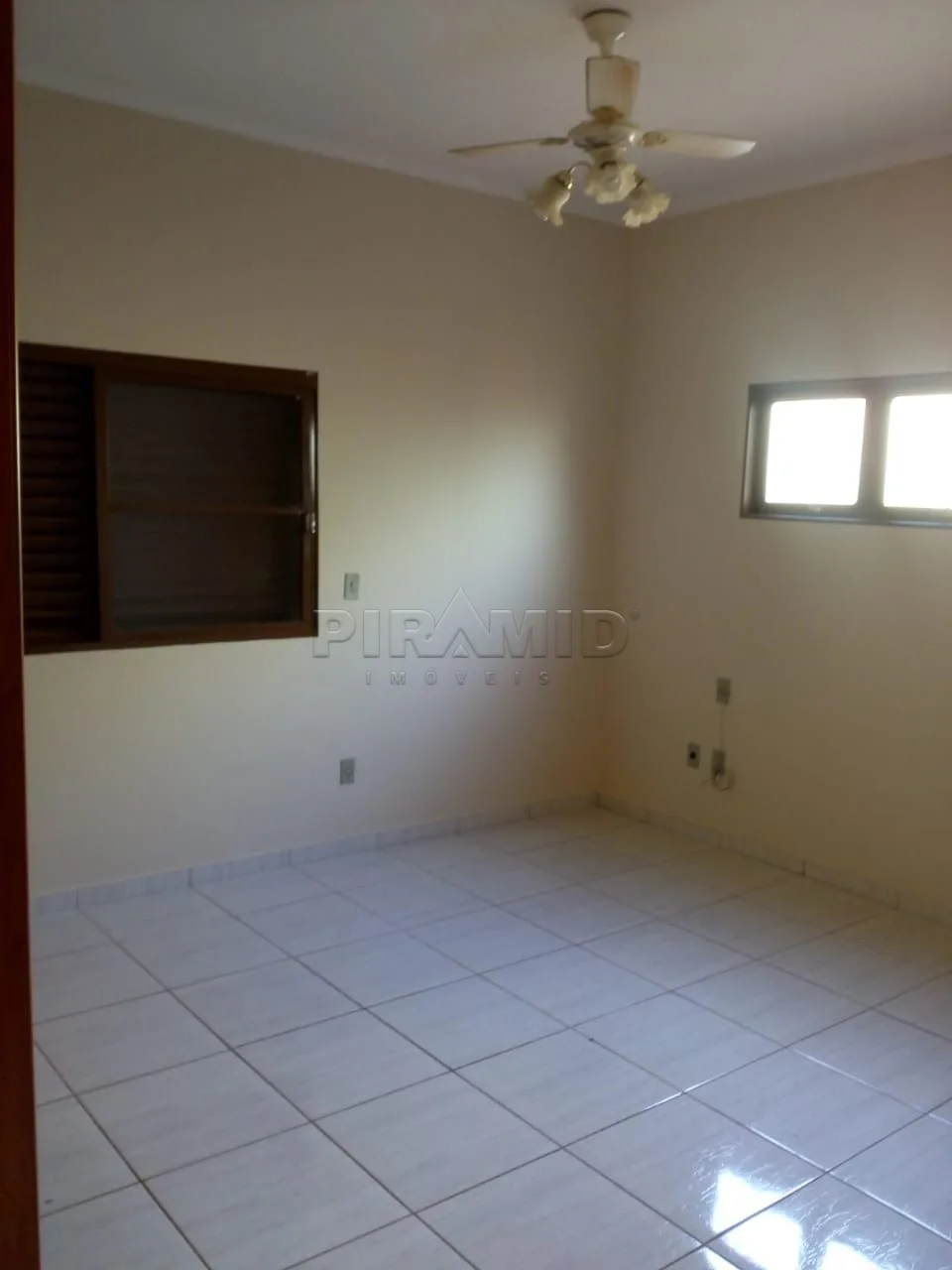 Alugar Casa / Padr&atilde;o em Ribeir&atilde;o Preto R$ 5.200,00 - Foto 17