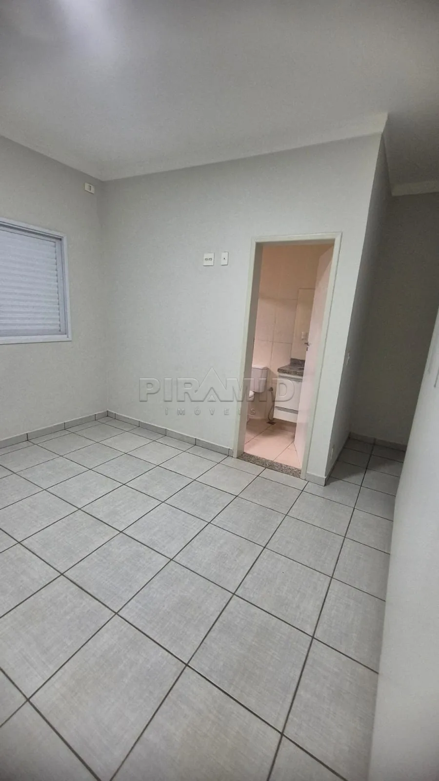 Alugar Casa / Padr&atilde;o em Ribeir&atilde;o Preto R$ 4.800,00 - Foto 13