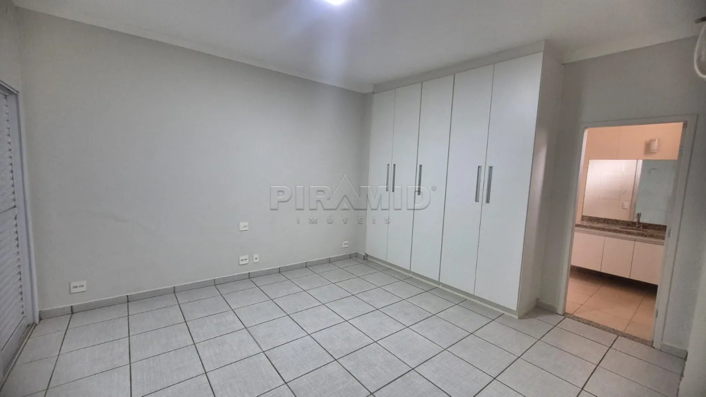 Alugar Casa / Padr&atilde;o em Ribeir&atilde;o Preto R$ 4.800,00 - Foto 18