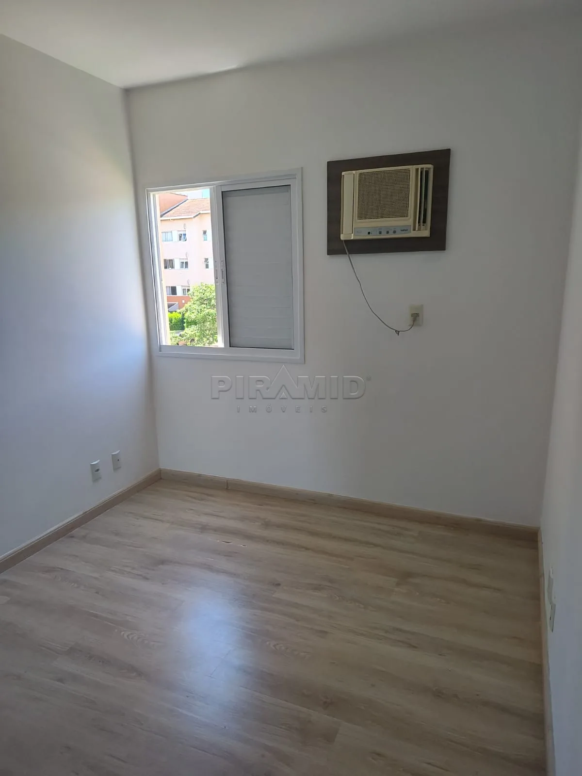Alugar Apartamento / Padr&atilde;o em Ribeir&atilde;o Preto R$ 1.800,00 - Foto 5